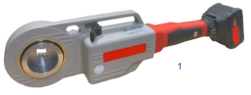 711 703
